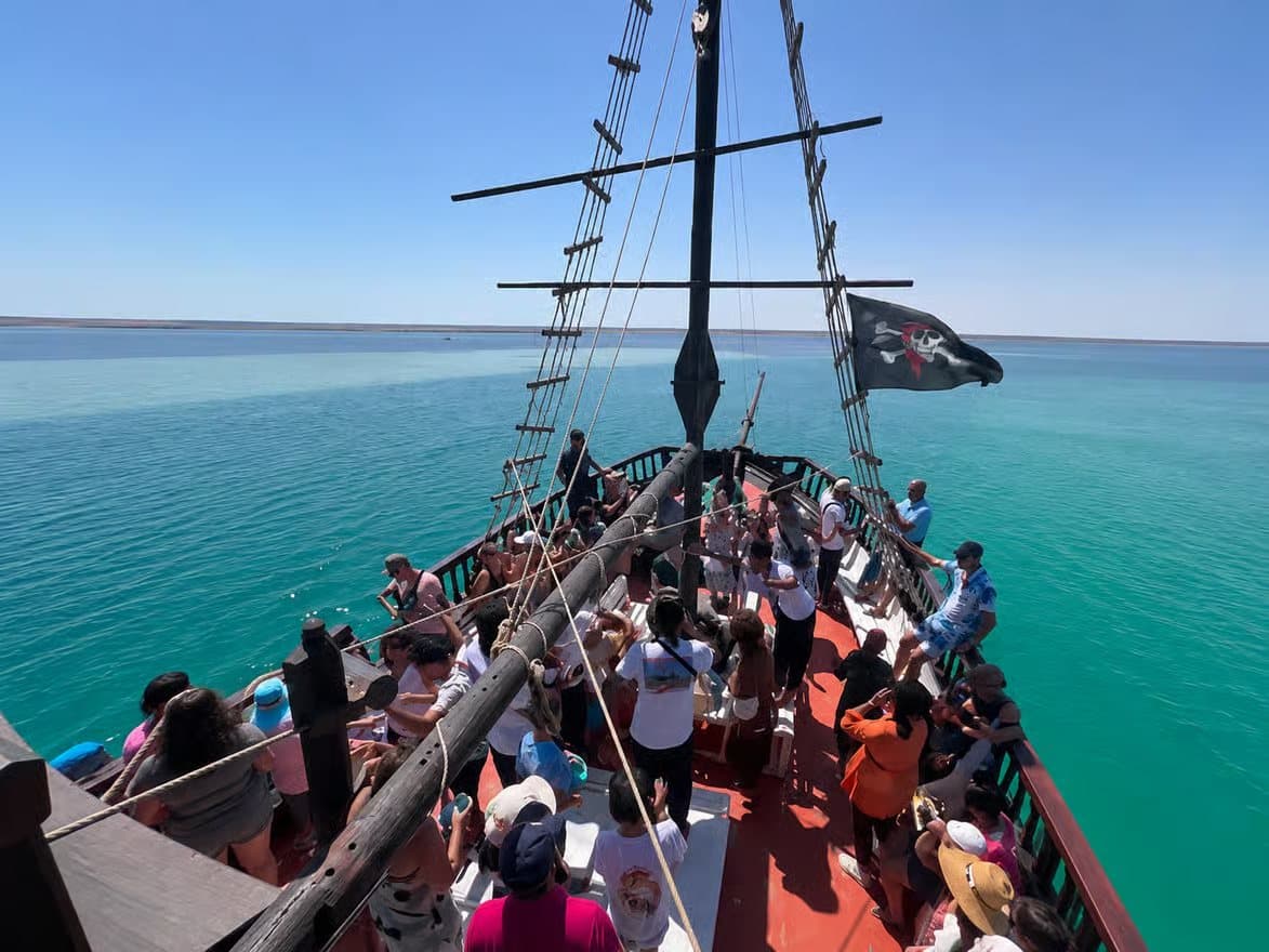 Journée bateau pirate & plage de sable blanc à Zarzis (départ Djerba) 4