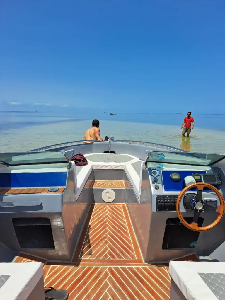 vip-boat-excursion-djerba